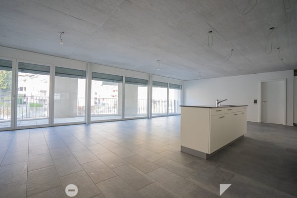 möbliertes WG-Zimmer mit eigenem Bad / chambre meublée en colocation avec salle de bain privée 5
