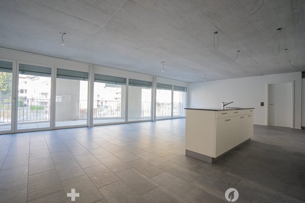 möbliertes WG-Zimmer mit eigenem Bad / chambre meublée en colocation avec salle de bain privée 5