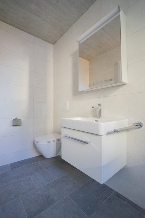 möbliertes WG-Zimmer mit eigenem Bad / chambre meublée en colocation avec salle de bain privée 6