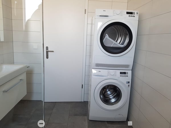 Moderne 3.5-Zimmer-Attika-Wohnung 7