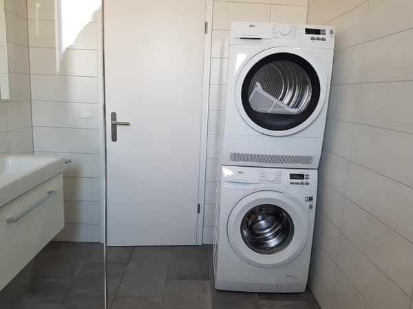 Moderne 3.5-Zimmer-Attika-Wohnung 7