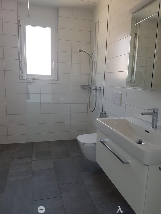 Moderne 3.5-Zimmer-Attika-Wohnung 6