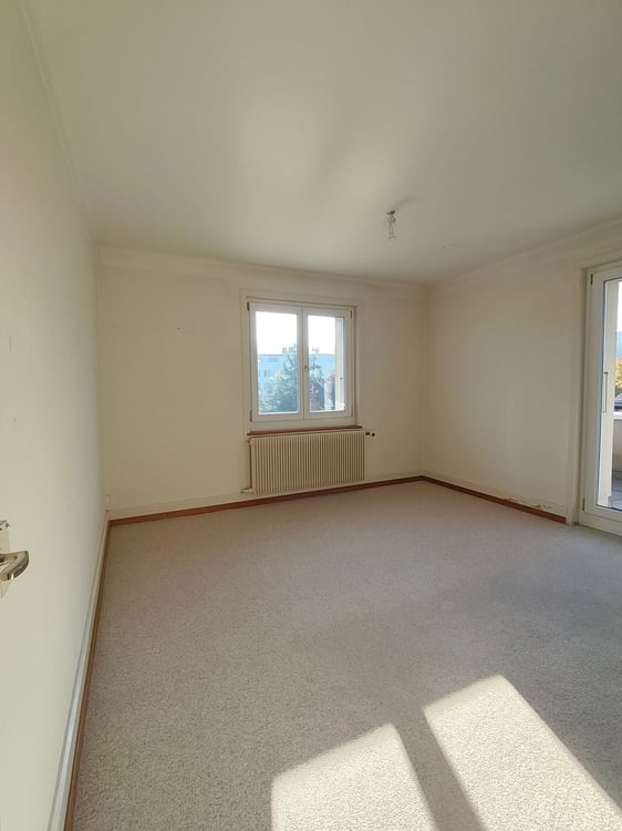 Charmante 2.5-Zimmerwohnung mit Balkon in Aarberg 6