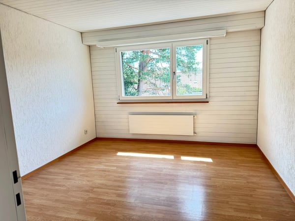 Dachwohnung an ruhiger Lage im Dorfzentrum 7