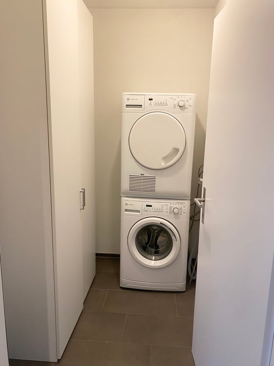 Hochwertige 4.5-Zimmerwohnung mit Wintergarten 13