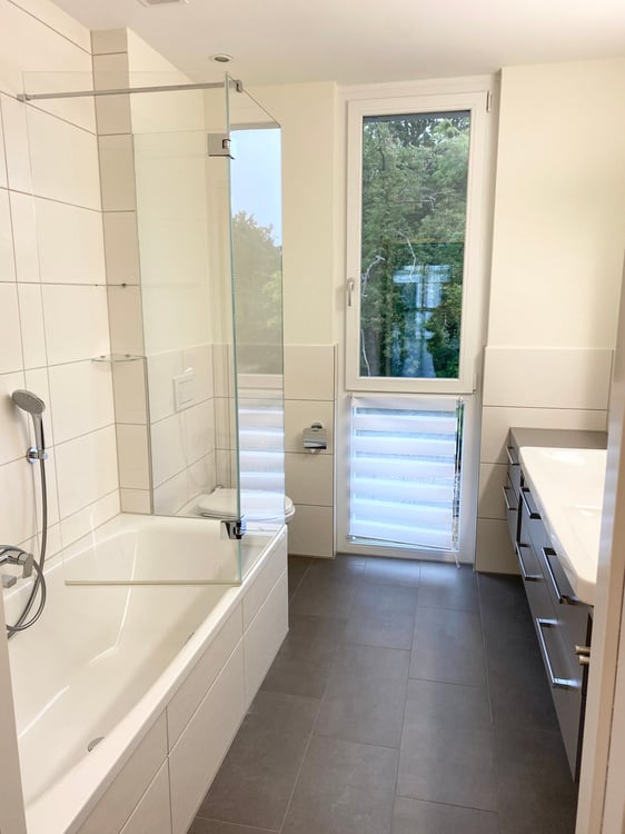 Hochwertige 4.5-Zimmerwohnung mit Wintergarten 9