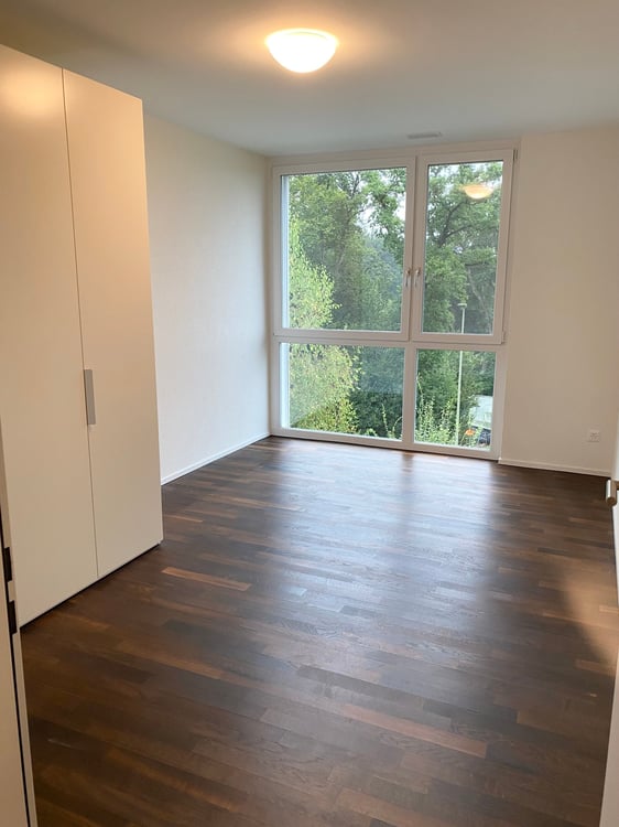 Hochwertige 4.5-Zimmerwohnung mit Wintergarten 10