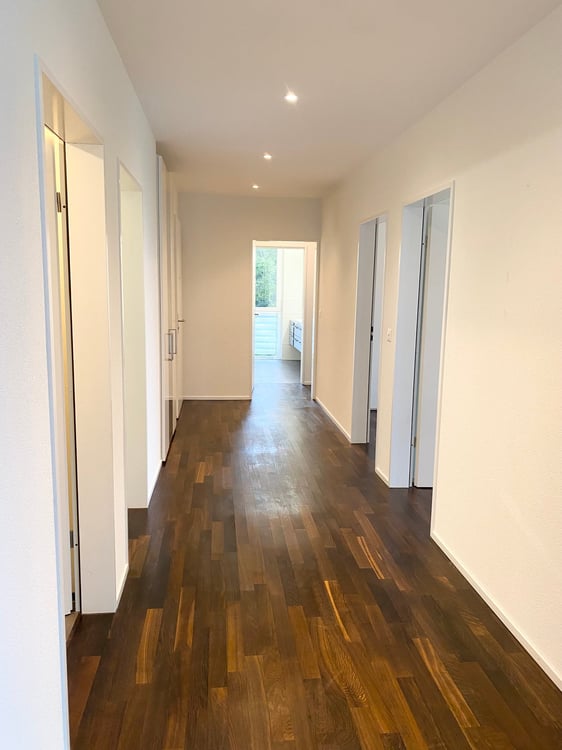 Hochwertige 4.5-Zimmerwohnung mit Wintergarten 14