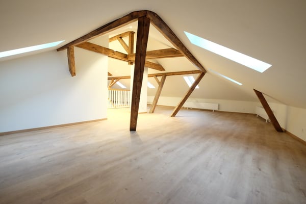 Traumhafte 5.5-ZimmerDACHwohnung mit riesiger Terrasse (60m2) an zentraler Lage (Altbau) 18