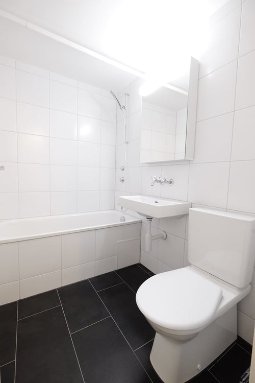 Moderne 1-ZimmerDACHwohnung mit riesigem Dachbalkon 4