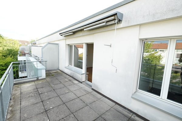 Moderne 1-ZimmerDACHwohnung mit riesigem Dachbalkon 5