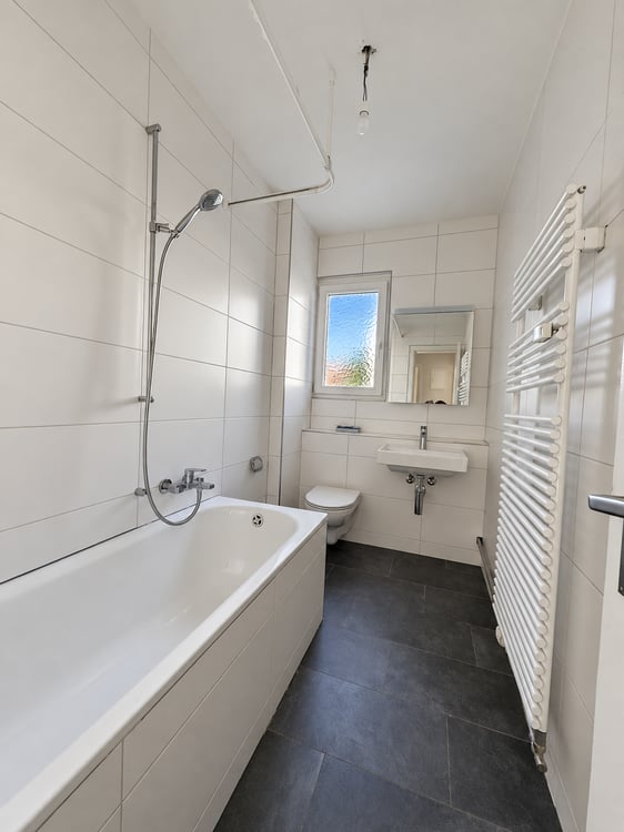 Erstbezug - Stilvoll renovierte 3-Zimmerwohnung mit eigenem Garten (60m2) 11