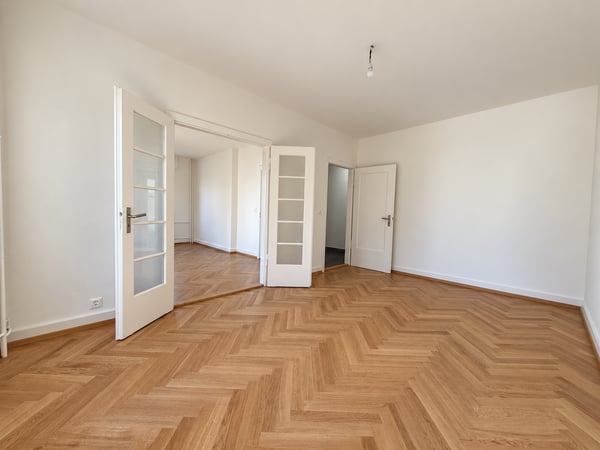 Erstbezug - Stilvoll renovierte 3-Zimmerwohnung mit eigenem Garten (60m2) 4