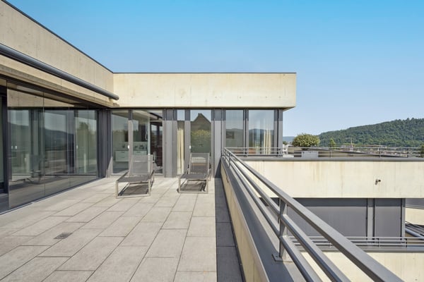 Über den Dächern: Attika mit Weitblick 11