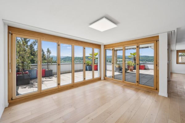 Sonnige Terrassenwohnung mit Panoramablick 1