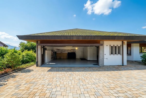Exklusive Villa mit Panoramablick & Einliegerwohnung 21