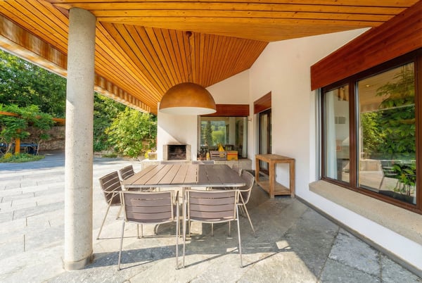 Exklusive Villa mit Panoramablick & Einliegerwohnung 6