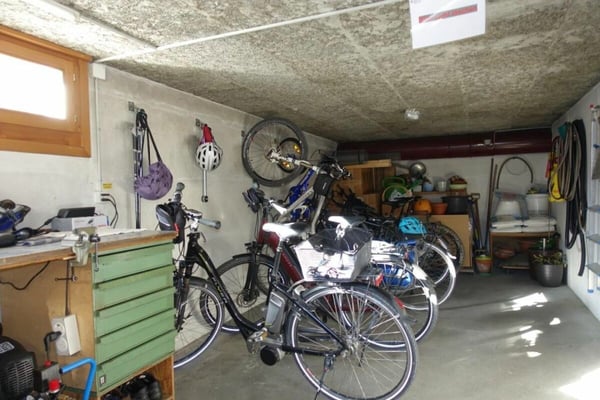 Grosszügige Büroräumlichkeiten im EG & UG 28