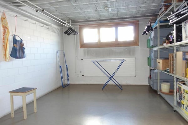 Grosszügige Büroräumlichkeiten im EG & UG 31