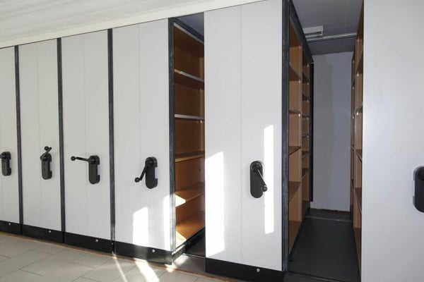 Grosszügige Büroräumlichkeiten im EG & UG 24