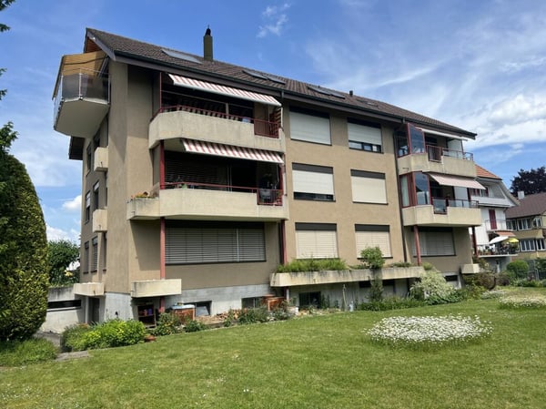 Grosszügige Büroräumlichkeiten im EG & UG 37