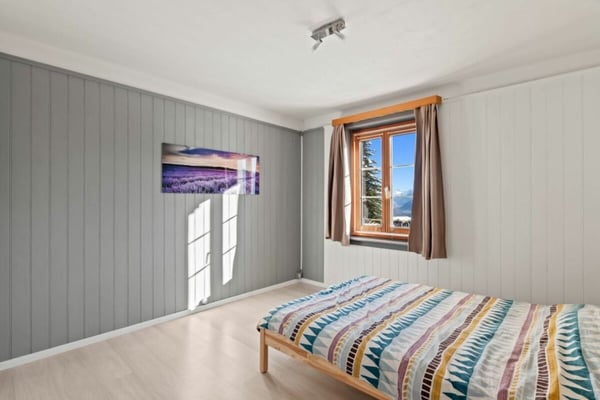 Zweifamilienhaus im Skigebiet Crans-Montana/VS 9