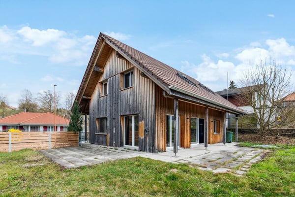 Top Angebot! Reitsportimmobilie mit Reithalle und Wohnhaus 13