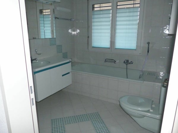 1.5 Zimmer Maisonette-Wohnung mit Reiheneinfamilienhaus-Charakter 23