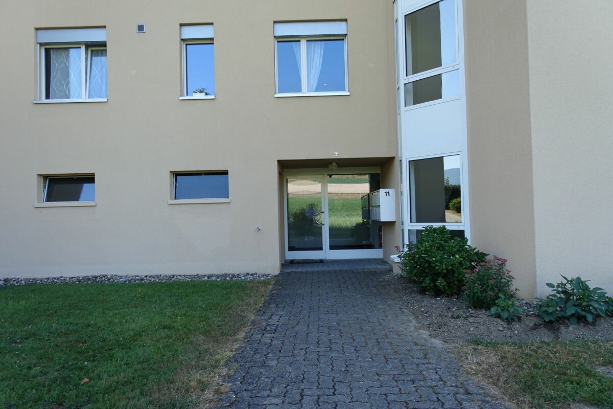 3.5 Zi-Eigentumswohnung mit Balkon und Einstellhallenplatz