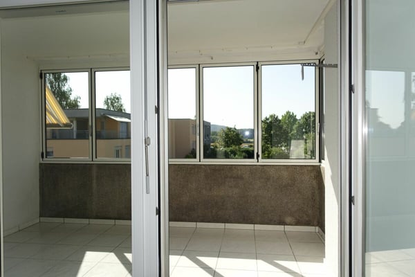 Renovierte 3.5 Zi-Eigentumswohnung mit Balkon und Einstellhallenplatz 5