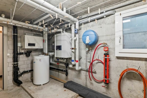 Doppeleinfamilienhaus mit grosser Rasenfläche 25