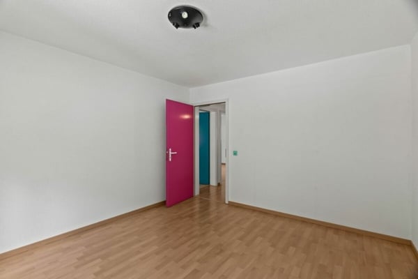 Wohnen an ruhiger Lage mit viel Privatsphäre im sonnigen Tessin 16