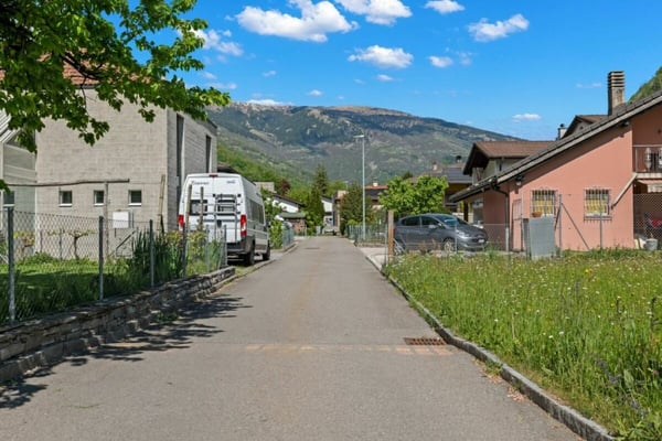 Wohnen an ruhiger Lage mit viel Privatsphäre im sonnigen Tessin 37