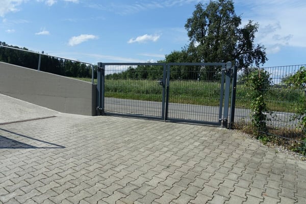 Reserviert! Reitsportimmobilie mit Haus und Reithalle 29
