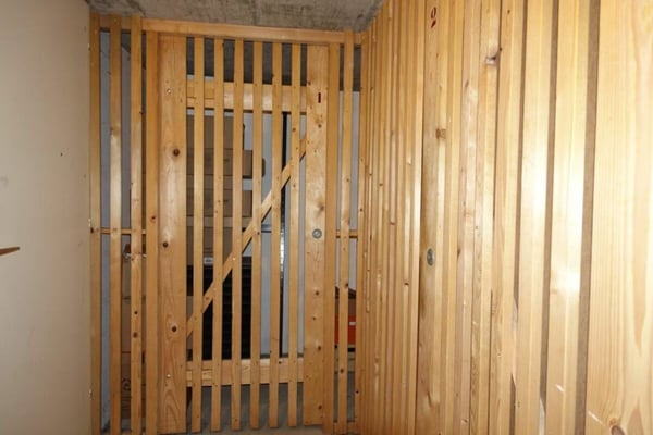 Grosszügige Gewerberäumlichkeiten im EG & UG 34