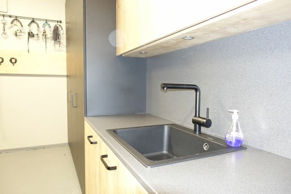 Reserviert! Reitsportimmobilie mit Haus und Reithalle 69