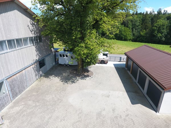 Reserviert! Reitsportimmobilie mit Haus und Reithalle 37