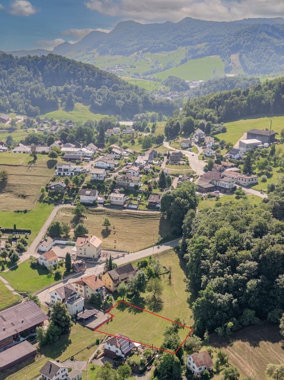 1'347 m2 grosses Bauland an idyllischer Lage in Fehren 7