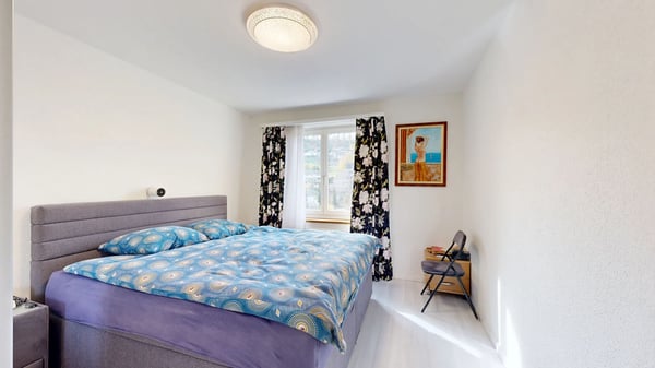 Mehrfamilienhaus mit sechs Wohnungen und 5 Aussenparkplätzen 7