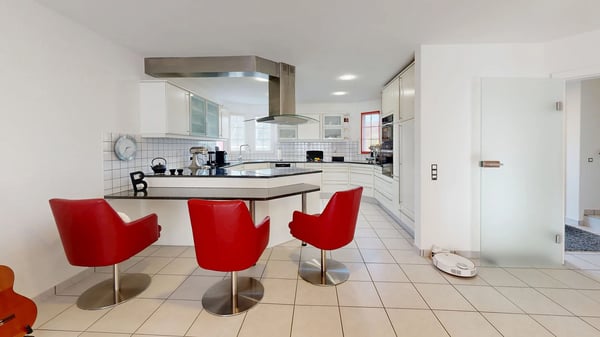 Familienfreundliches 1.5-Zimmer-Doppelhaus mit Cheminée und Sauna 4