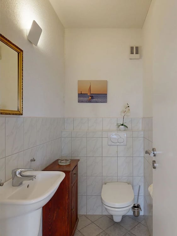 Familienfreundliches 1.5-Zimmer-Doppelhaus mit Cheminée und Sauna 7