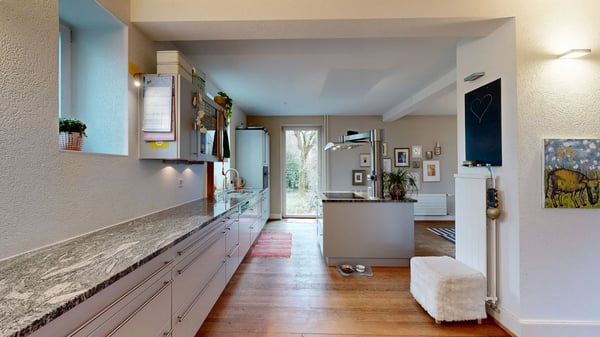 Freistehendes 1.5-Zimmer-Einfamilienhaus mit Carport und Schwedenofen 8