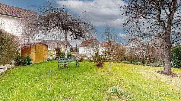Schönes 1.5-Zimmer-Einfamilienhaus mit Carport und grossem Garten 11