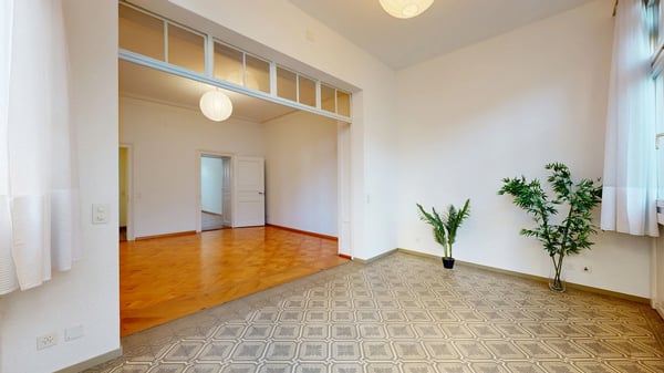 Traumhafte 1.5-Zimmer-Wohnung im Jugendstil mit Hobbyraum 8