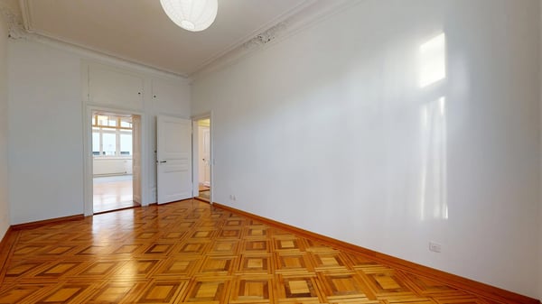 Traumhafte 1.5-Zimmer-Wohnung im Jugendstil mit Hobbyraum 11