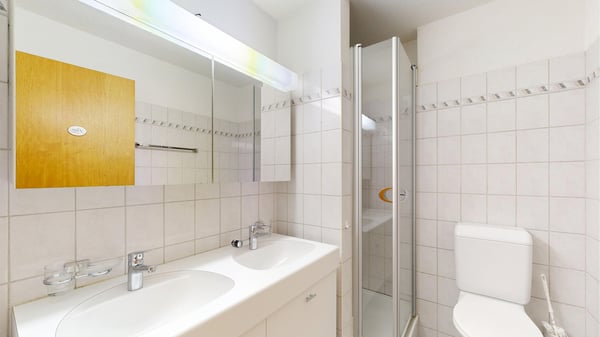 4.5-Zimmer-Gartenwohnung inklusive Einstellhallenplatz im Jura 8