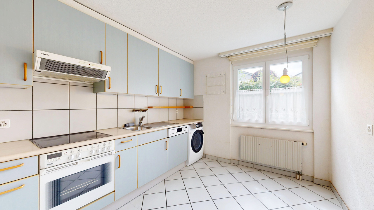 Immobilie in Saignelégier - 4.5-Zimmer-Gartenwohnung inklusive Einstellhallenplatz im Jura - Bild 5