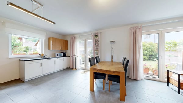 Schönes 4.5-Zimmer-Einfamilienhaus mit 2.5-Zimmer-Einliegerwohnung 11