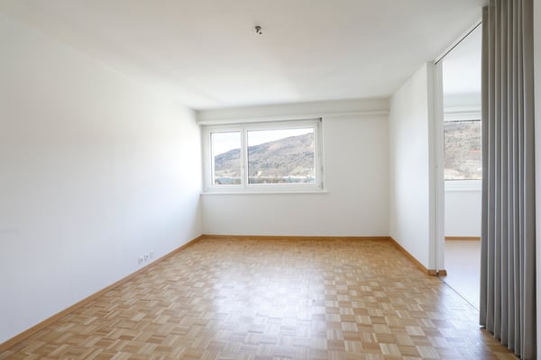 Ihre erste eigene Wohnung? (13-1603) 2