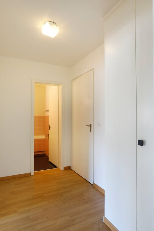 Ihre erste eigene Wohnung? (13-1603) 6